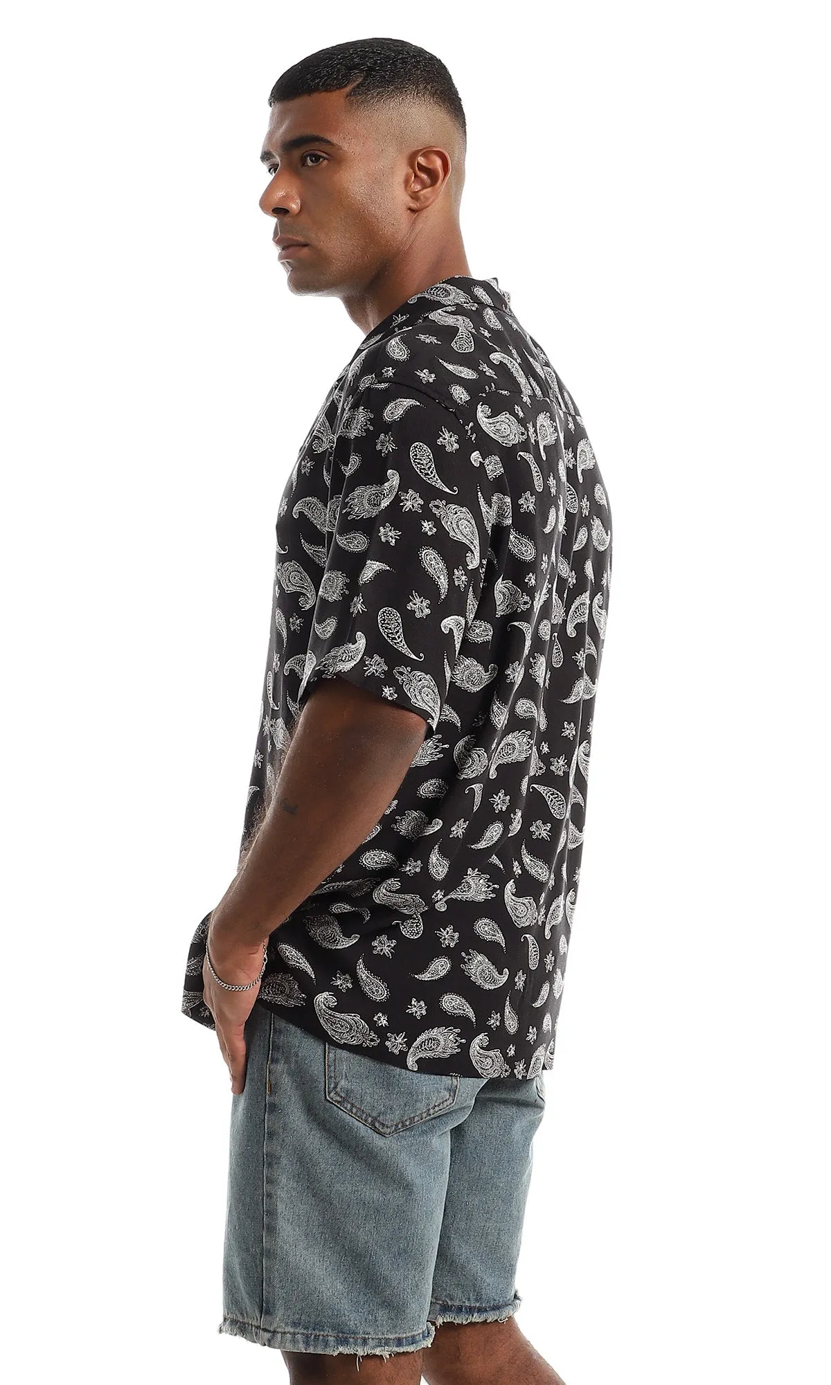 97942 Funky Short Sleeves Black & White Button Down Shirt