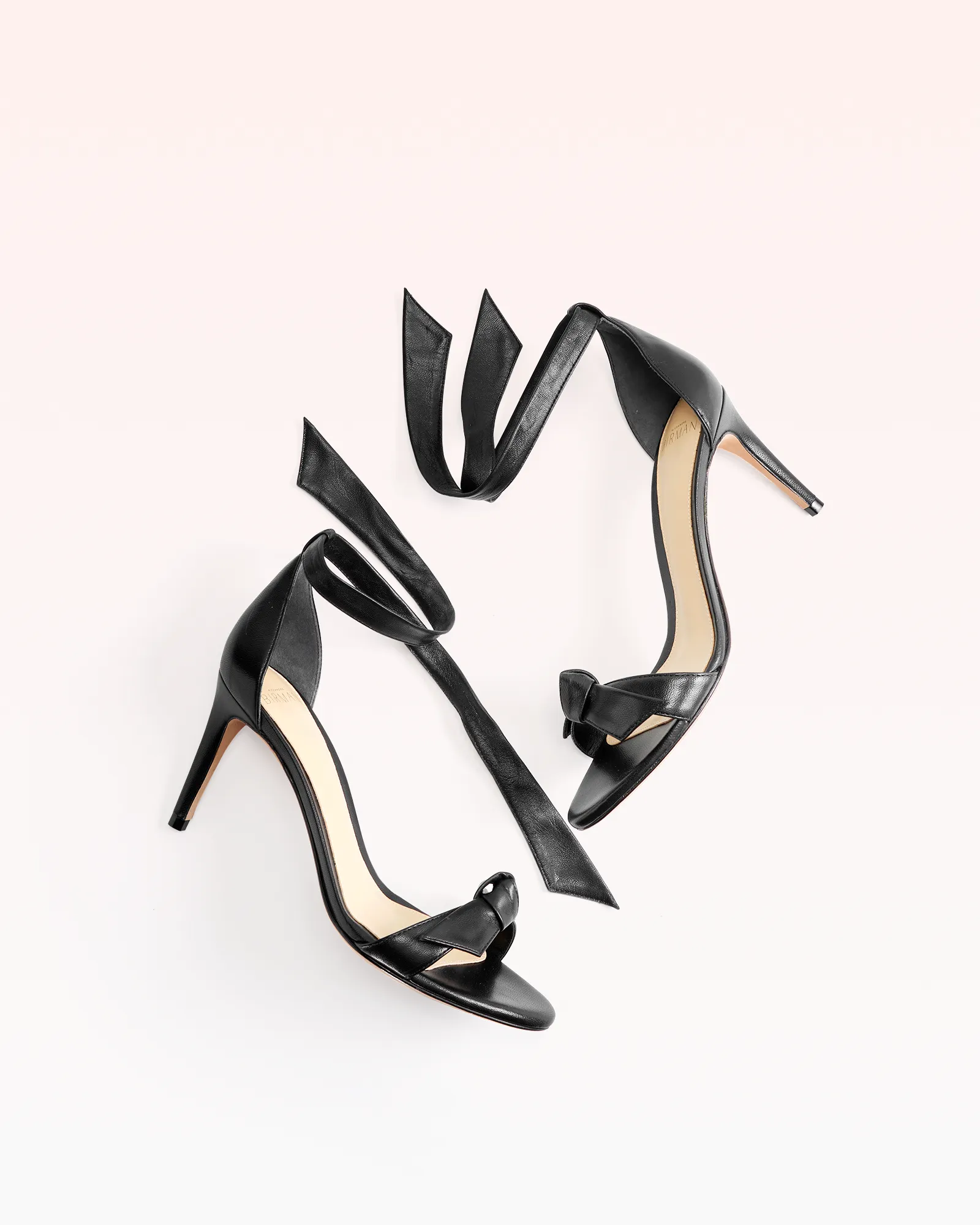 Clarita 75 Black