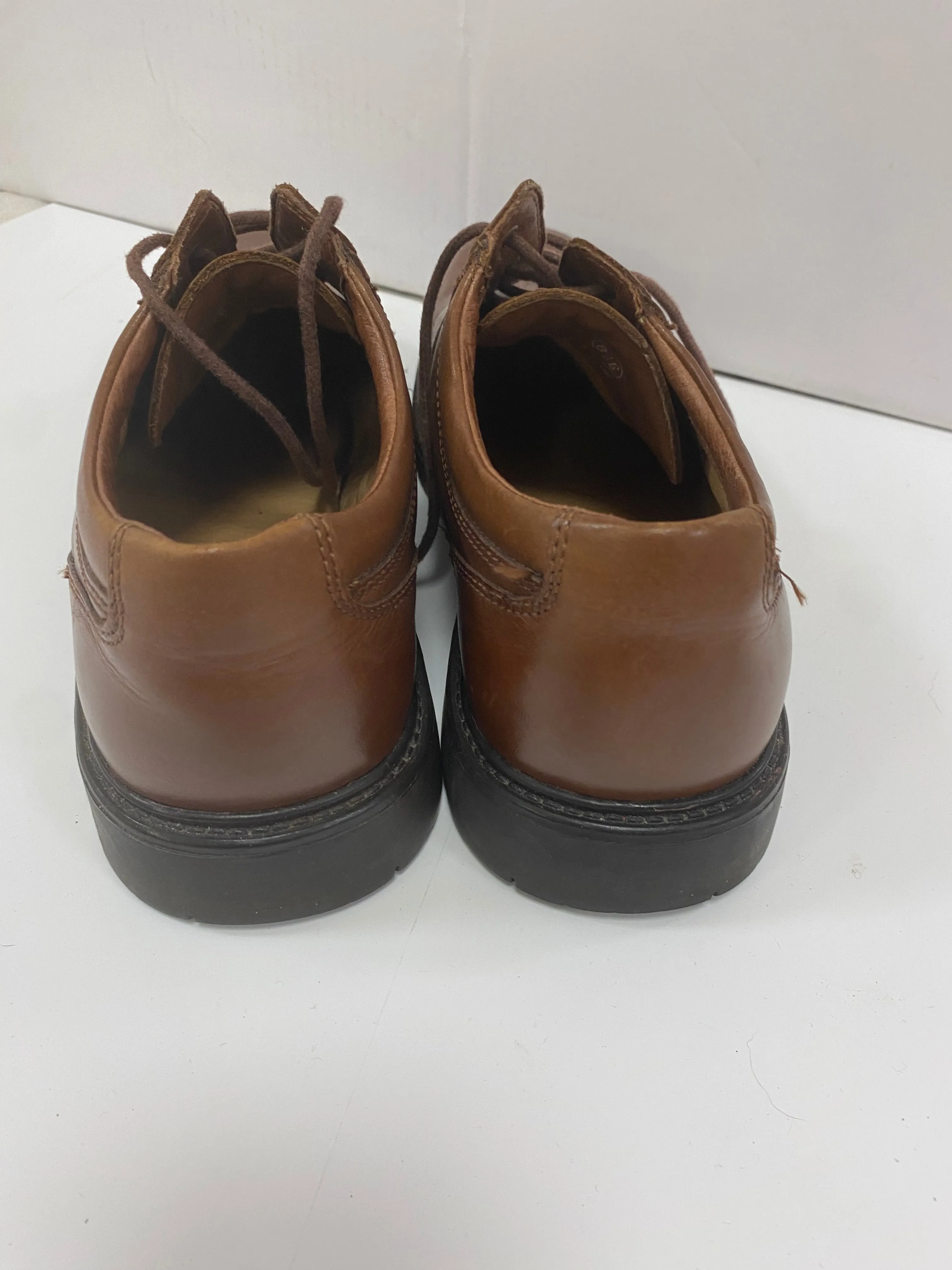Clarks Cushion Cell Brogues Shoes Brown Size 8.5