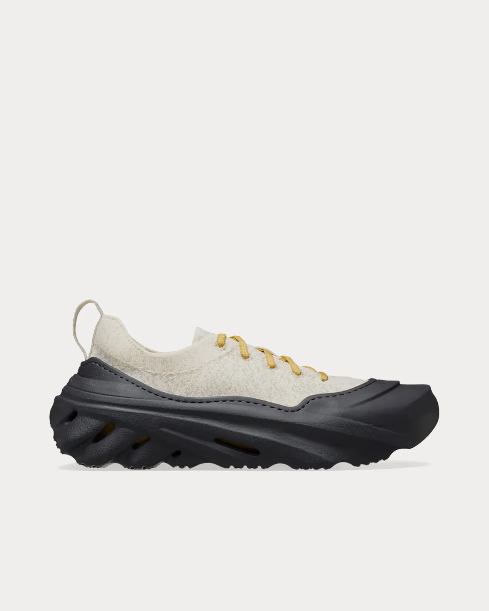 Echo Surge Almond Tint Low Top Sneakers