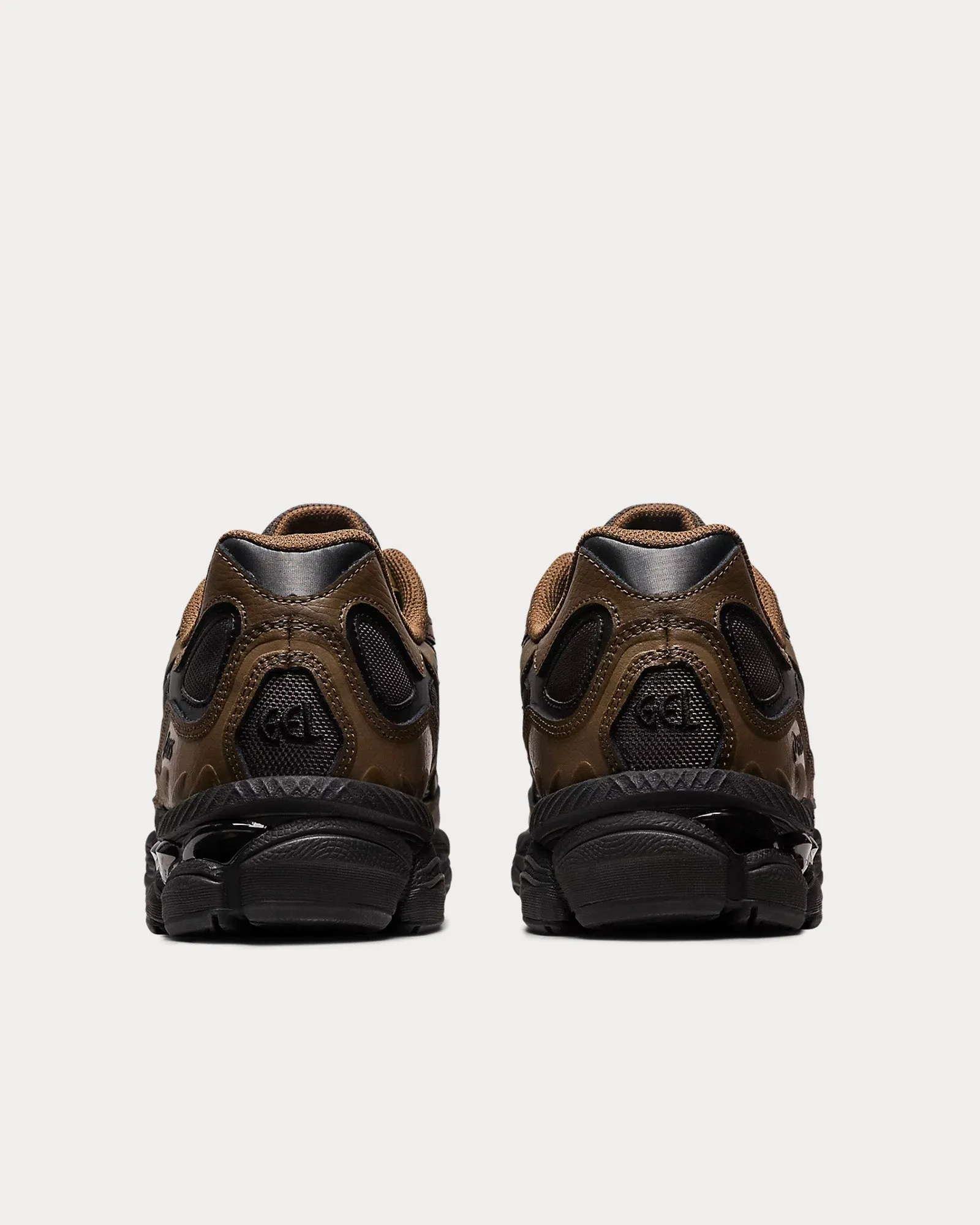 Gel-NYC Dark Sepia / Clay Canyon Low Top Sneakers