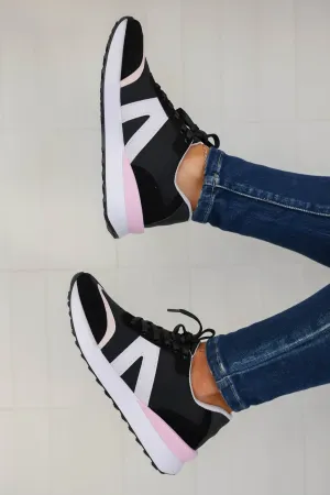 It Girl Sneakers - Black