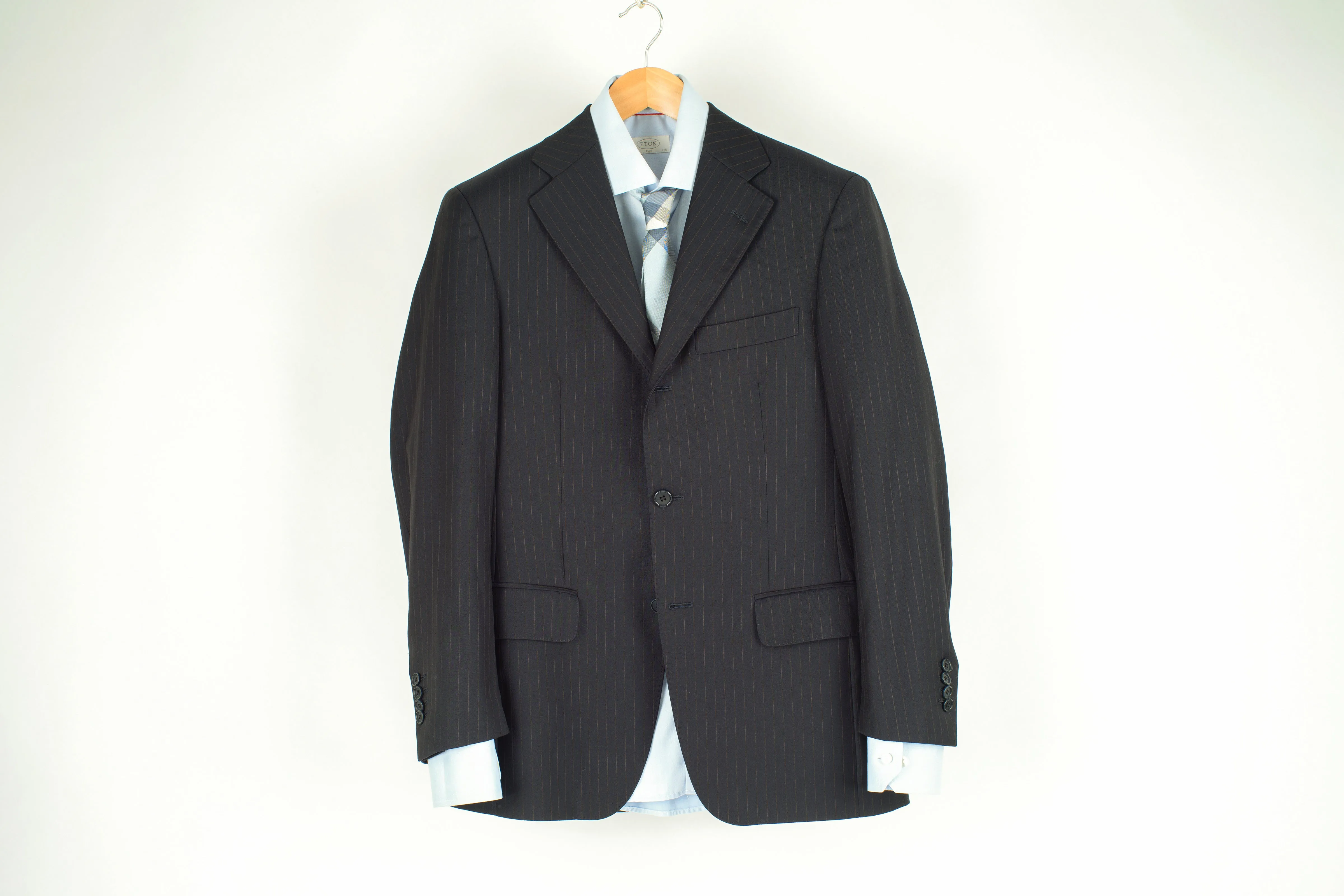 Lardini Super 130's Wool Navy Blue and Copper Striped 2 Pieces Suit, US 36R, EU 46R