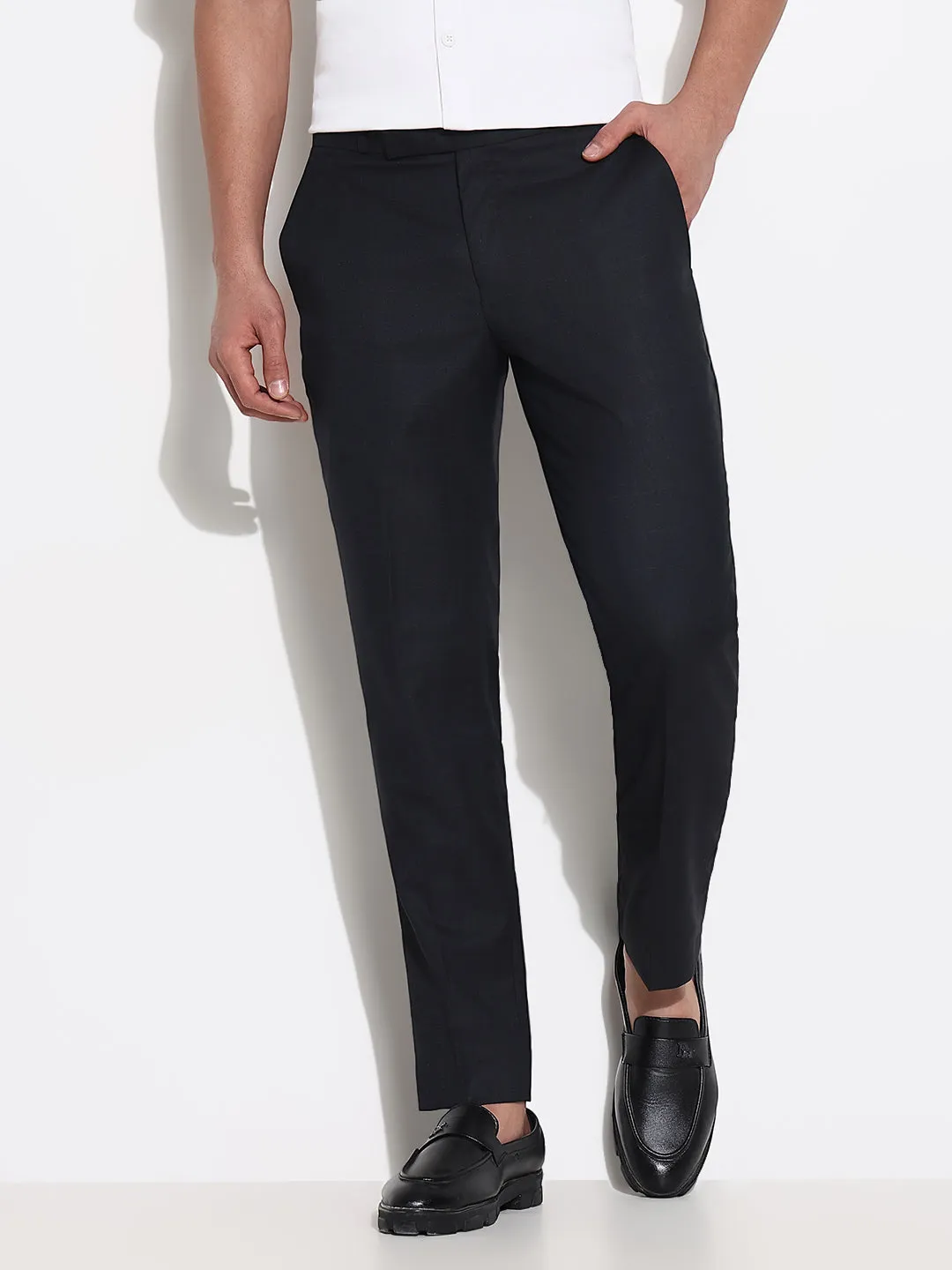 Men Black Solid Formal Slim Fit Low Rise Trousers