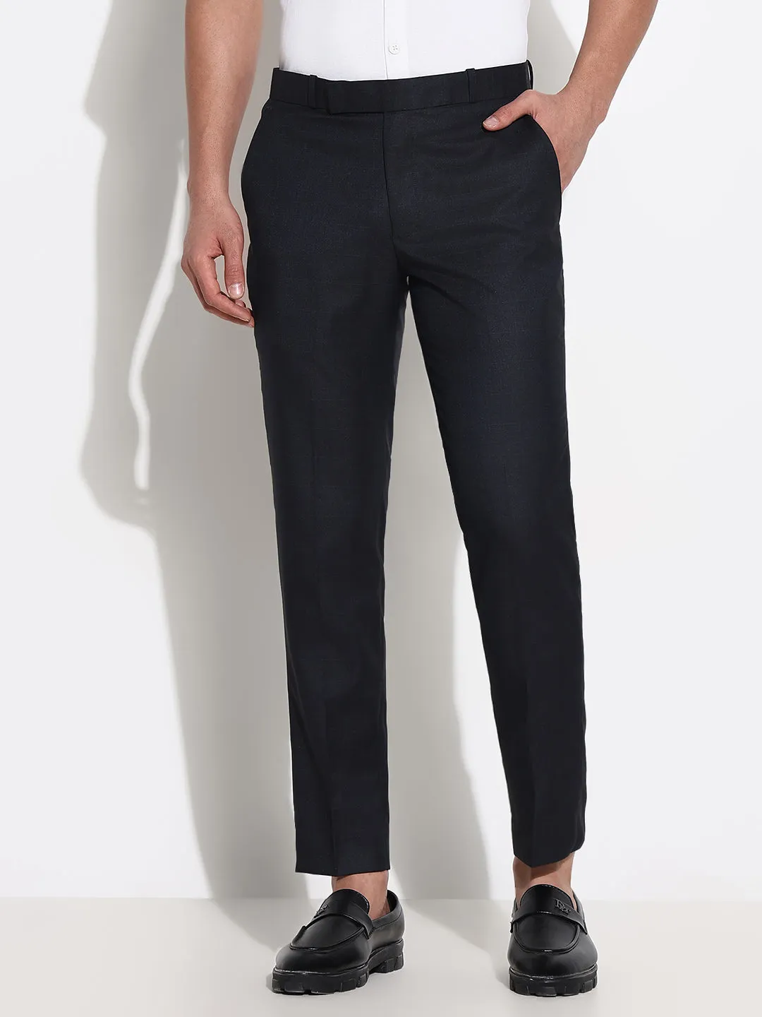 Men Black Solid Formal Slim Fit Low Rise Trousers