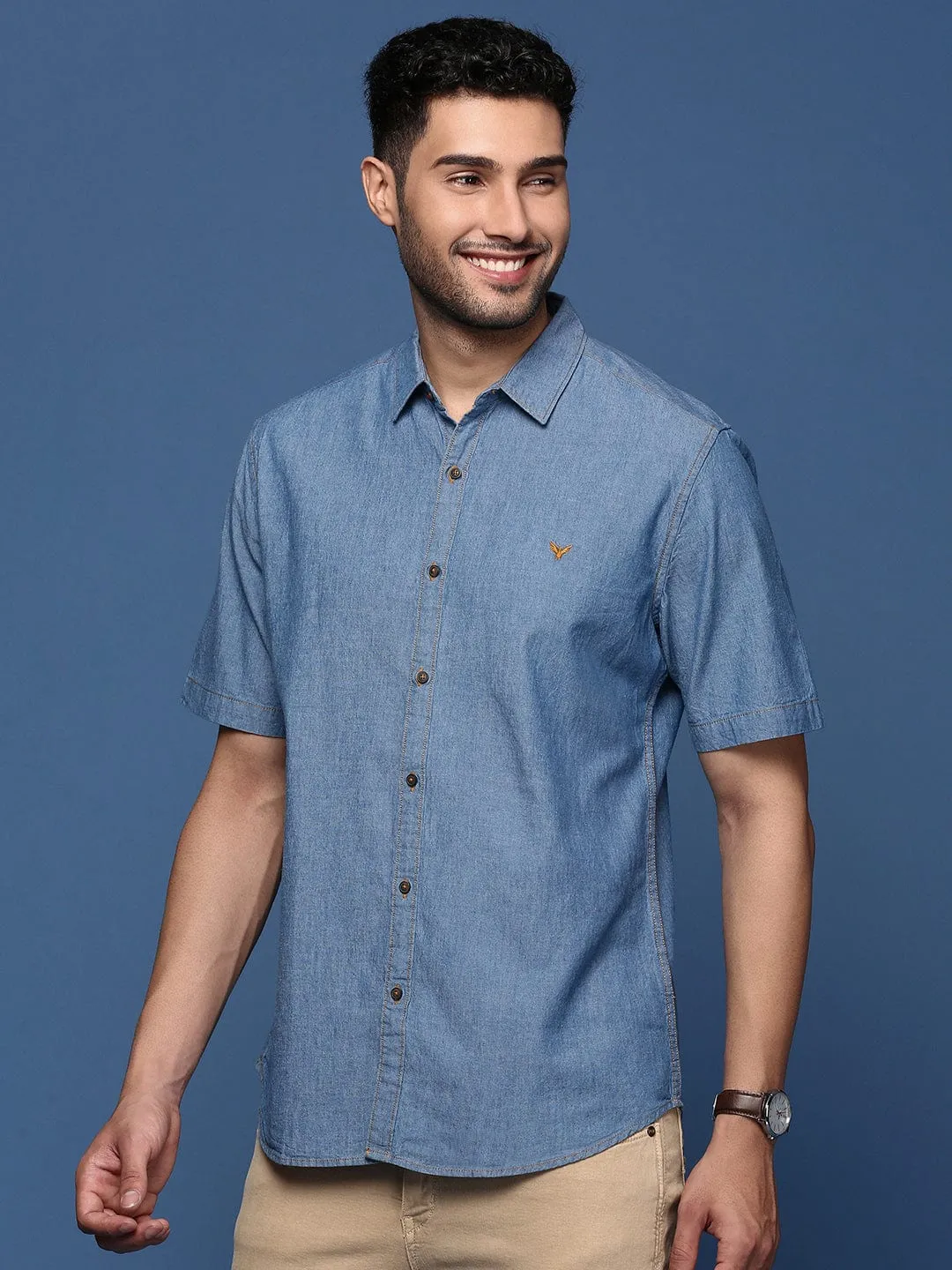 Men Blue Standard Slim Fit Opaque Solid Casual Shirt