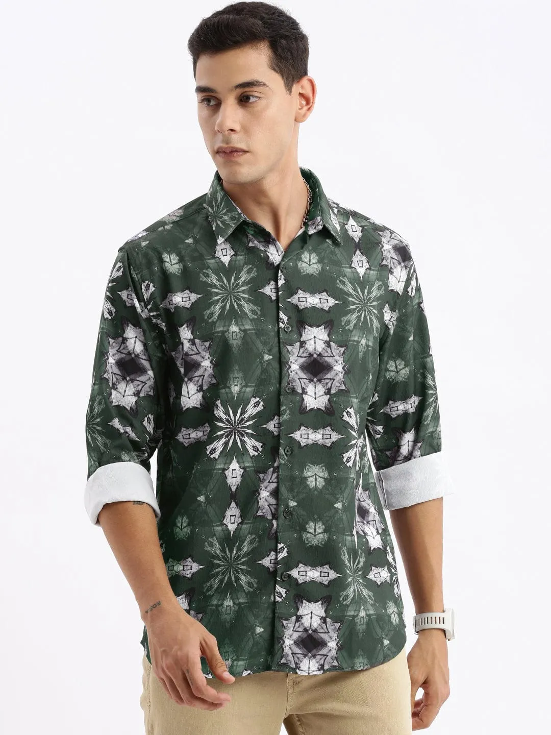 Men Green Standard Slim Fit Abstract Opaque Printed Casual Shirt