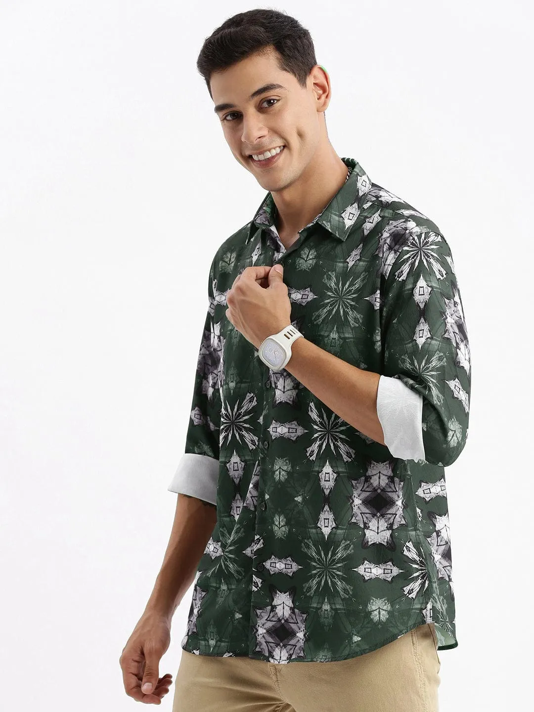Men Green Standard Slim Fit Abstract Opaque Printed Casual Shirt
