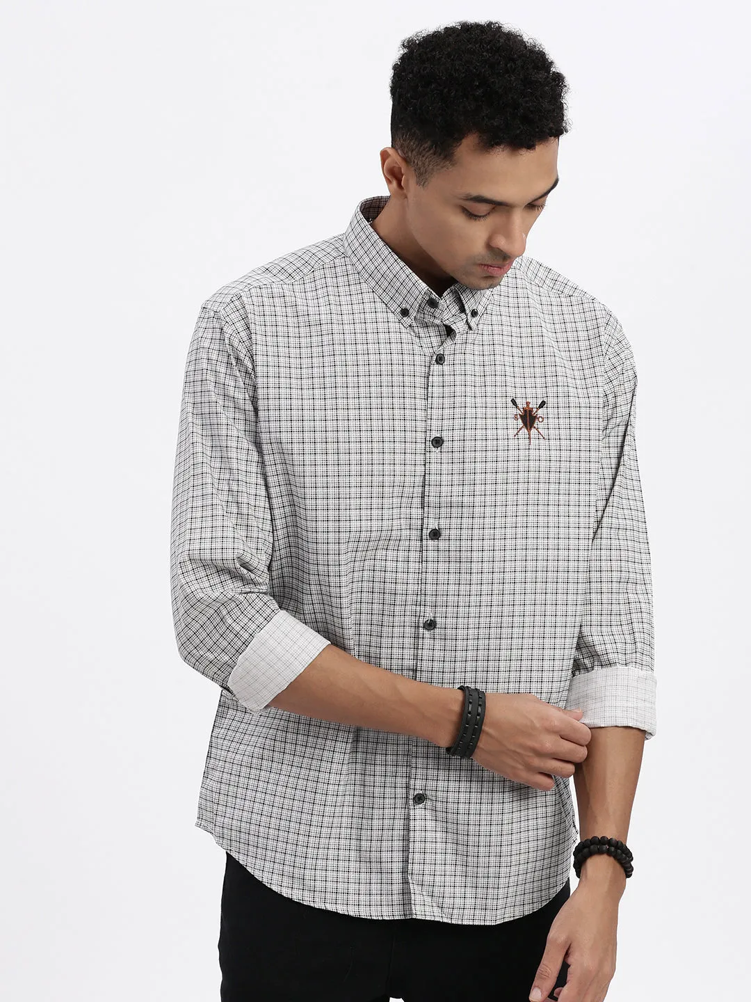 Men White Standard Button-Down Collar Micro Checked Cotton Slim Fit Casual Shirt