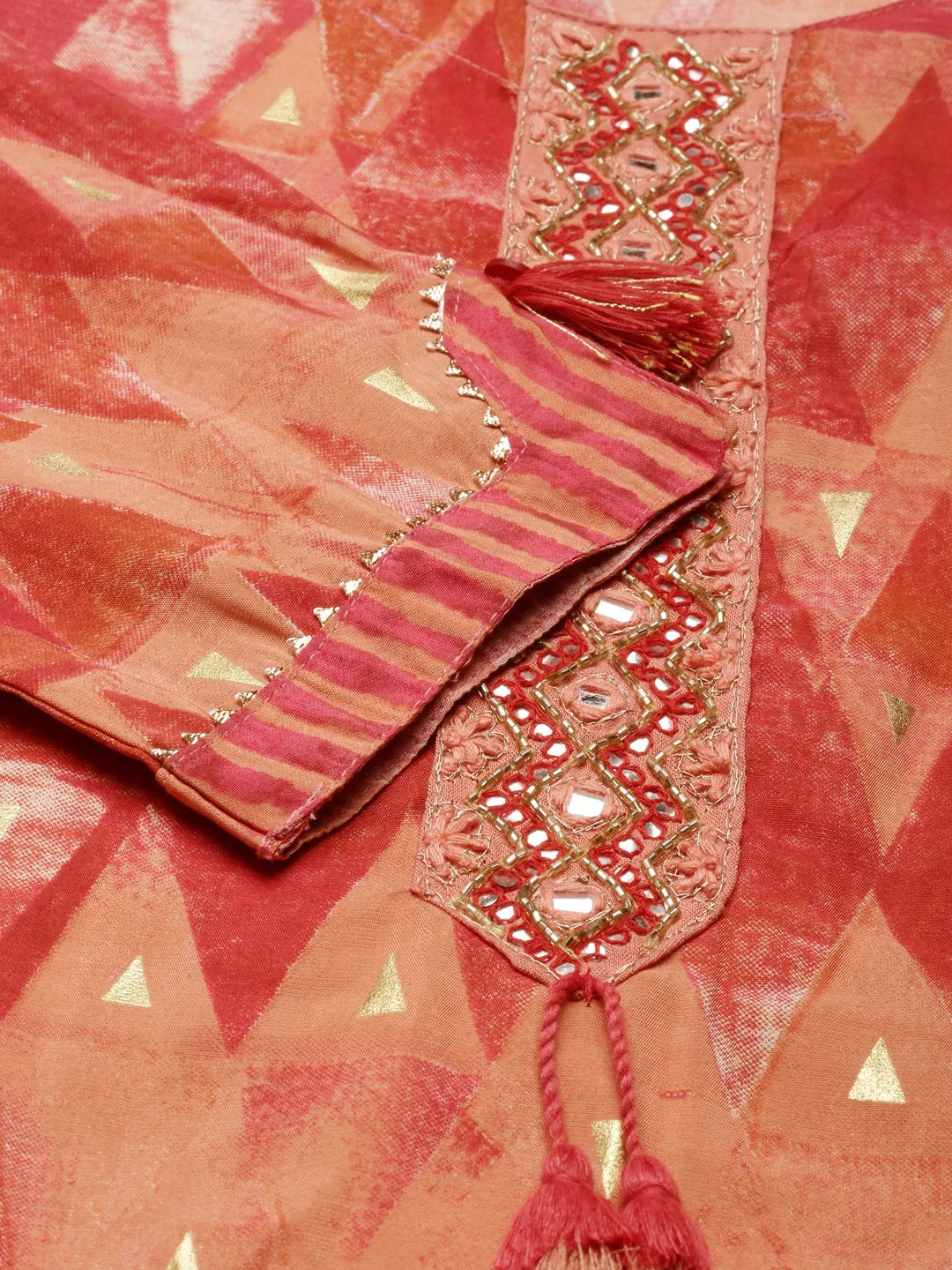 Women Red Geometrical Kurta Set